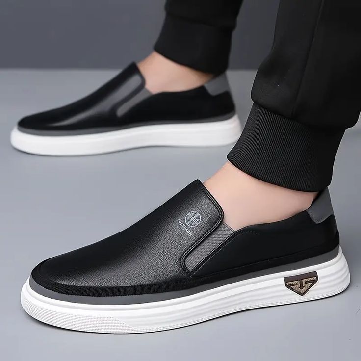 Tolypach Casuals