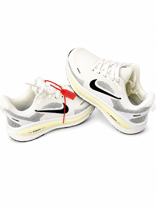 Men's Lightweight Running Shoes