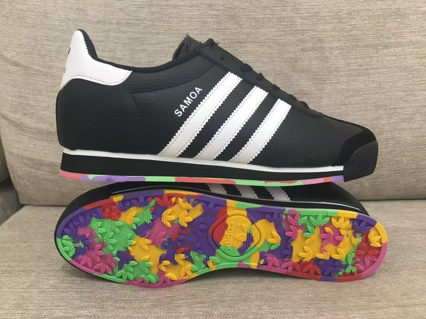 Samoa Sneakers